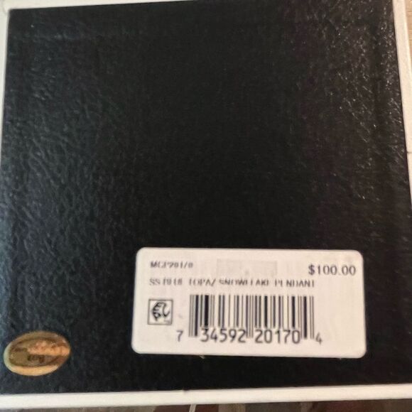 MACY'S Blue Topaz Snowflake 18" Pendant Necklace (1/6 ct. t.w.) in  Silver - Picture 3 of 3